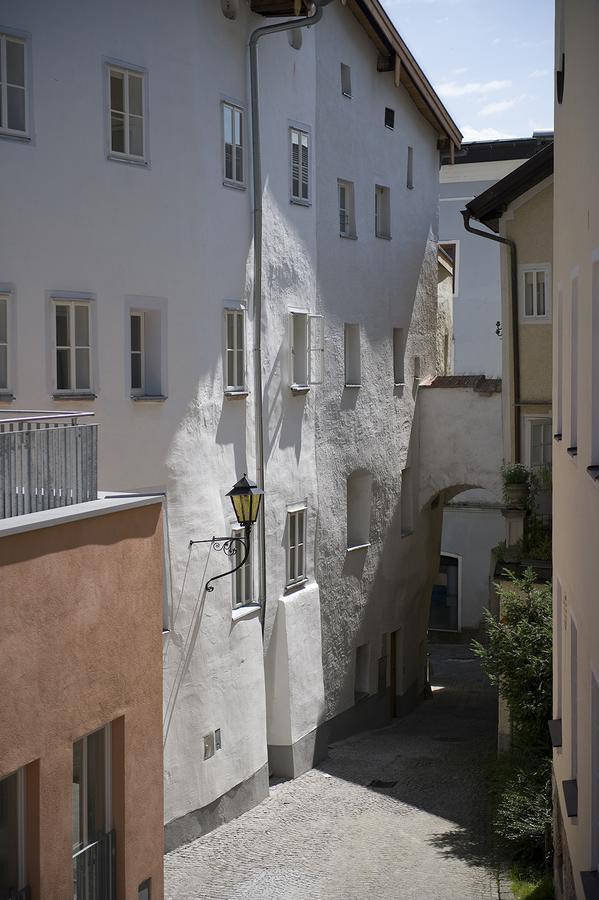 Hotel Kolping Hallein Exteriör bild